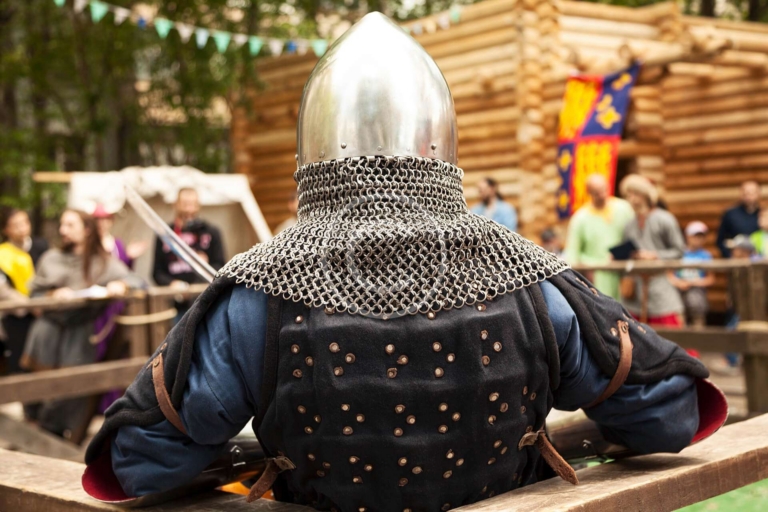 Scopri di più sull'articolo Halberdiers Armour “Hound Of War”